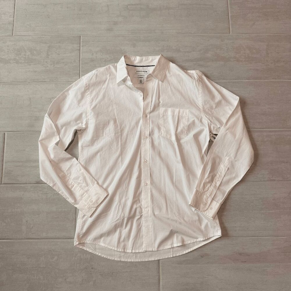 NWT Amazon Essential Regular-Fit Long-Sleeve Oxford Shirt Medium White Button Up